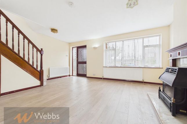 27, Tunnicliffe Drive, Rugeley photo 4