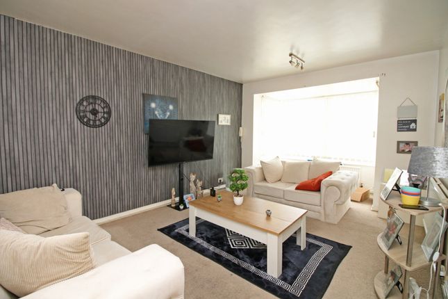Flat 3, Lancaster House, Fleetwood photo 3