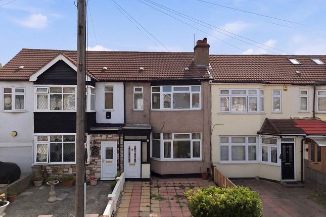51, Pembroke Avenue, Enfield photo 2