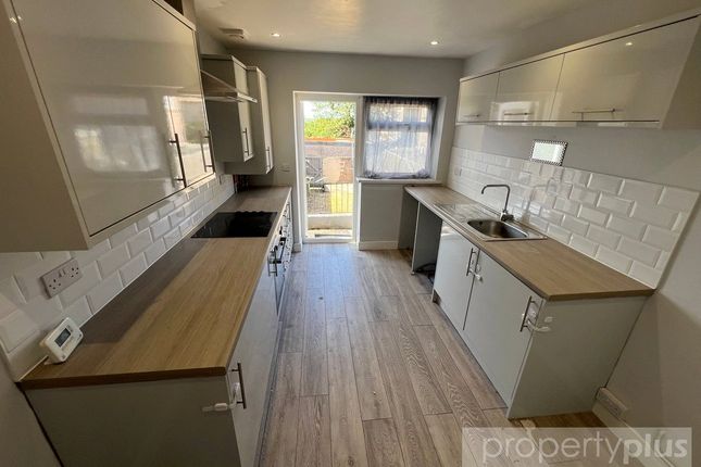 30, Edmondstown Road, Rhondda Cynon Taff photo 4