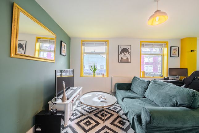 Flat Flat 1, Ashbourne House, Fishponds Road, Bristol photo 4
