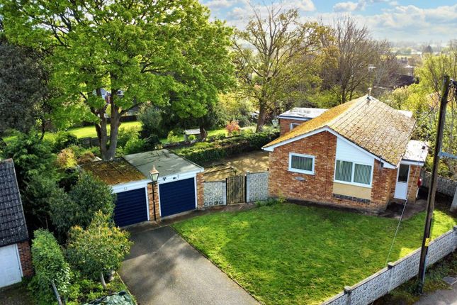 Detached bungalow for sale in Horseshoe Close, Creaton, Northampton