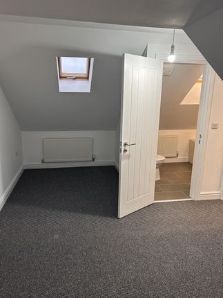Terraced house to rent in Summerbank Road, Tunstall, Stoke-On-Trent