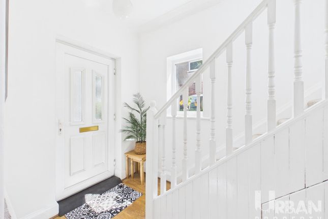 4, Lilac Avenue, Hull photo 3