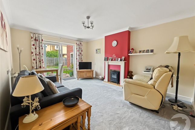 23, Fountain Court, Sidcup photo 2