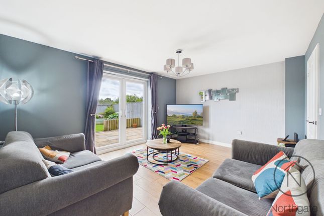 9 Oldwood Close, Newton Aycliffe photo 2