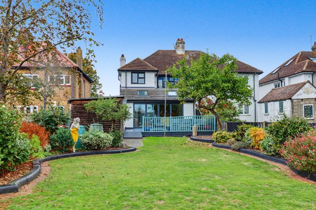 56, Lifstan Way, Thorpe Bay photo 3