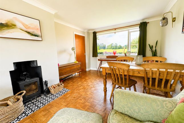 10, Orchard Rise, Tibberton photo 3