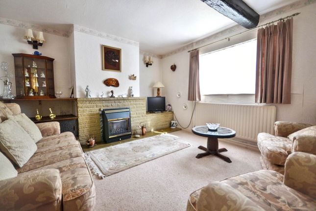 Pear Tree Cottage, Back Lane, Tewkesbury photo 4