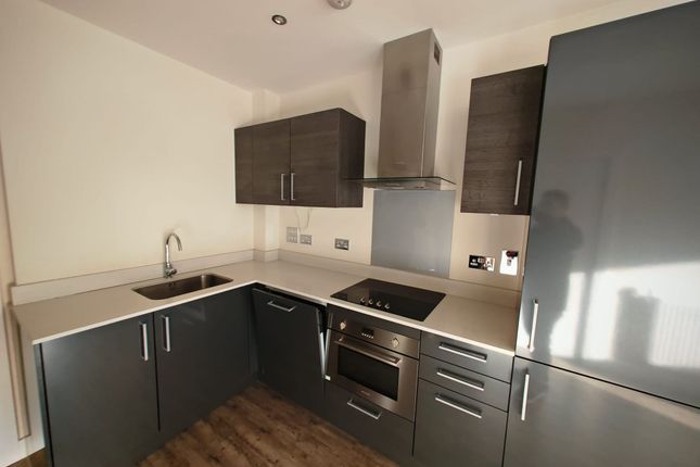 Flat 45, Peninsula Quay Pegasus Way, Gillingham photo 4