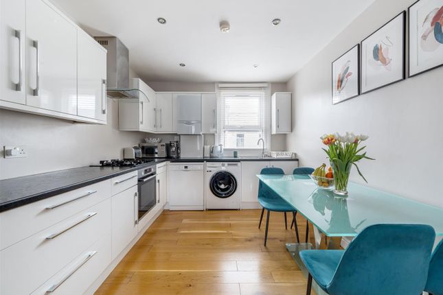 Thumbnail Flat for sale in Villiers Road, London