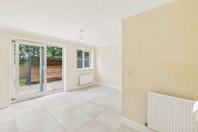 19, Hetherset Close, Sunderland photo 4