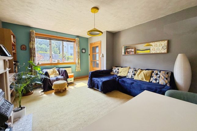 36, Kippen Drive, Glasgow photo 3