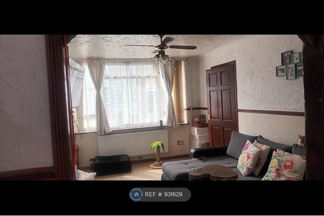 Chatham Grove, Chatham, Rochester photo 4