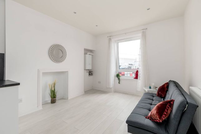 106 (3F4), Gorgie Road, Edinburgh photo 2