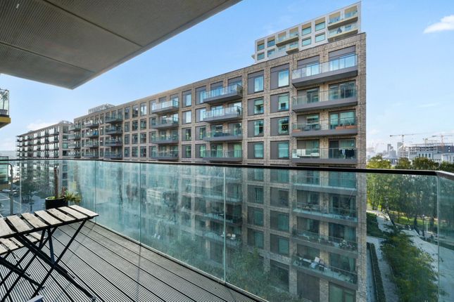 Clipper Street, London photo 2