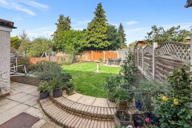 41, Wentworth Drive, Wirral photo 2