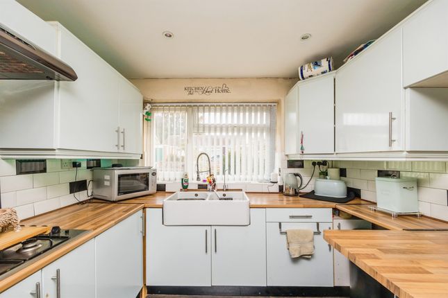 Semi-detached bungalow for sale in Thorntree Gardens, Eastwood, Nottingham