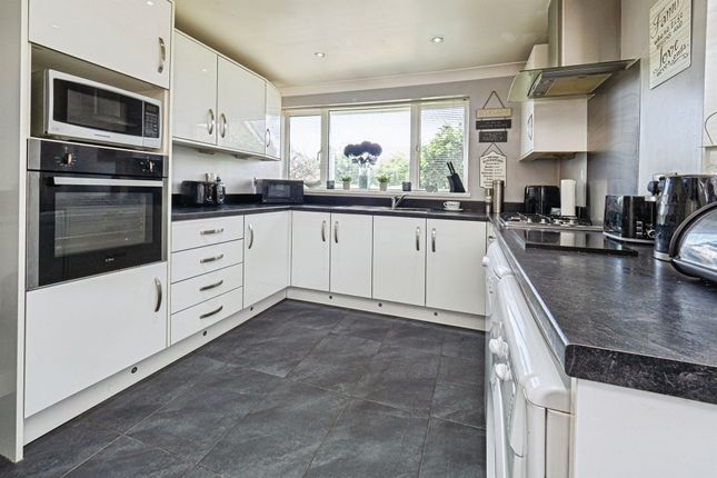 8, Astral Close, Hull photo 4