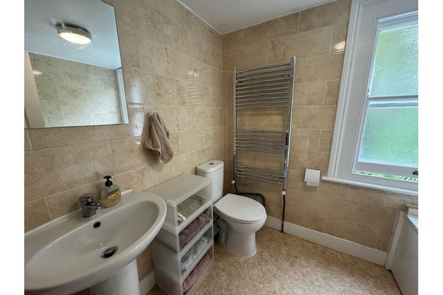107, Milson Road, Kensington Olympia photo 4