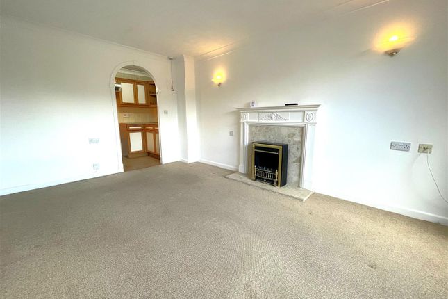 Flat 25, Cliff Court, Currie Road, Sandown photo 4