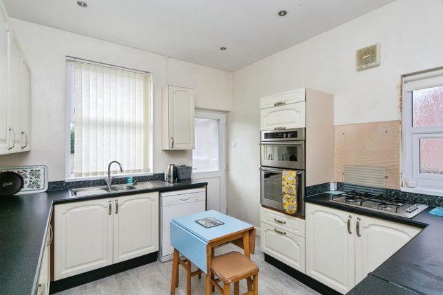 13, Rosebery Avenue, Conwy photo 3