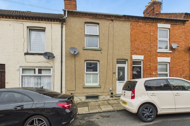 Cam04922G0-Pr0077-Still007