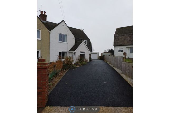 3-bed house on Thistleboon Gardens, Mumbles, Swansea, £1,350/mo