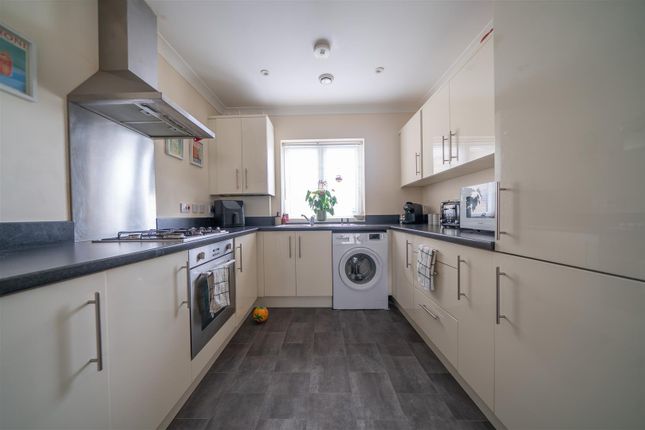 7 Addison Mews,, Gentian Way, Weymouth photo 3