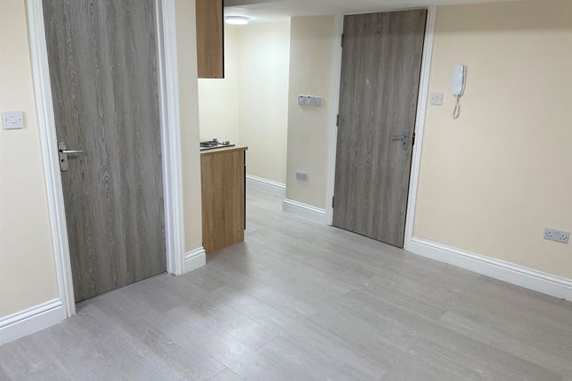00, Lady Margaret Road, Southall photo 2