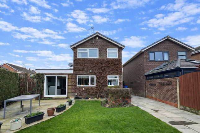 29, Clifton Close, Thornton Cleveleys photo 3