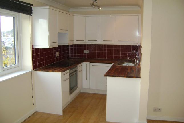 Flat 4, 46, Charles Street, Petersfield photo 4
