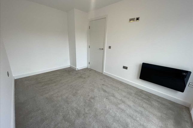 Flat to rent in Imperial House, 2-6 Homer Road, Solihull