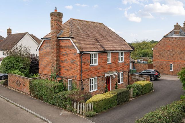 Thumbnail Detached house for sale in Morris Drive, Billingshurst