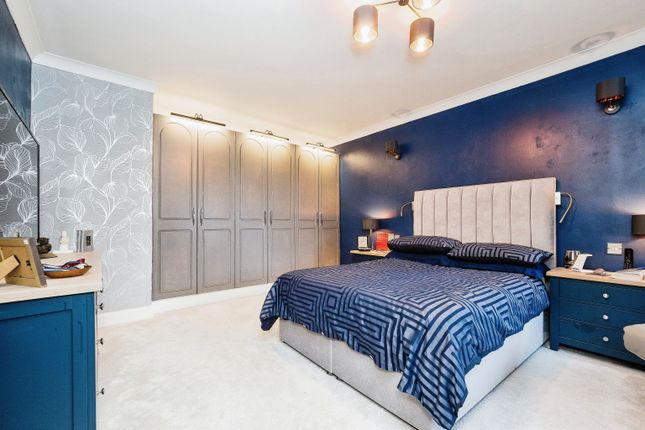 Flat for sale in Ridgemont Place, Parkstone Avenue, Hornchurch