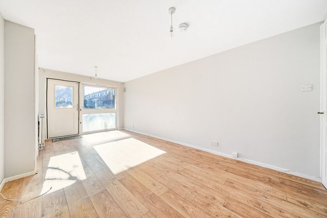 Thumbnail Maisonette for sale in Staines Walk, Sidcup