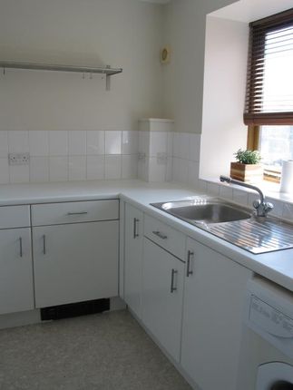 120, St. Johns Road, Isleworth photo 4