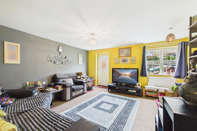 30, Ross Road, Mitcheldean photo 3