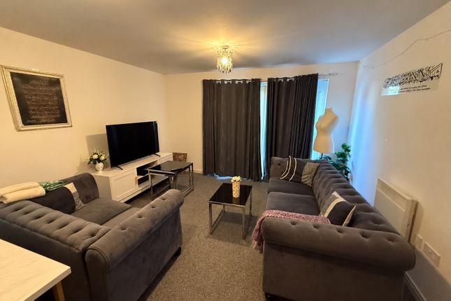 43, Swansea photo 2