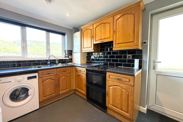 12 Hamilton Street, Mountain Ash photo 5