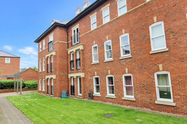 Thumbnail Flat for sale in Steven Way, Ripon
