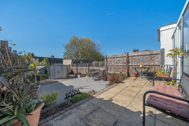 1, Hillcrest Road, Bromley photo 4