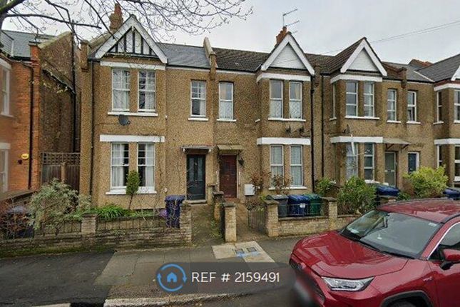 Terraced house to rent in Lichfield Grove, London