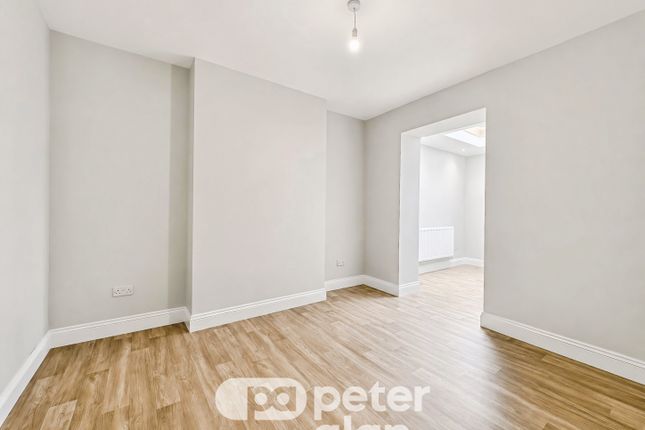 10, Penarth photo 5