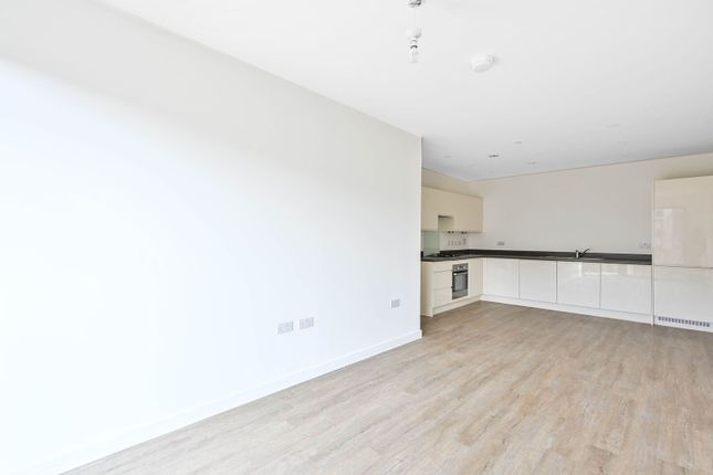 Walnut Tree Close, Guildford, GU1, Guildford photo 4