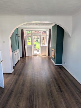 216, Foden Road, Birmingham photo 5