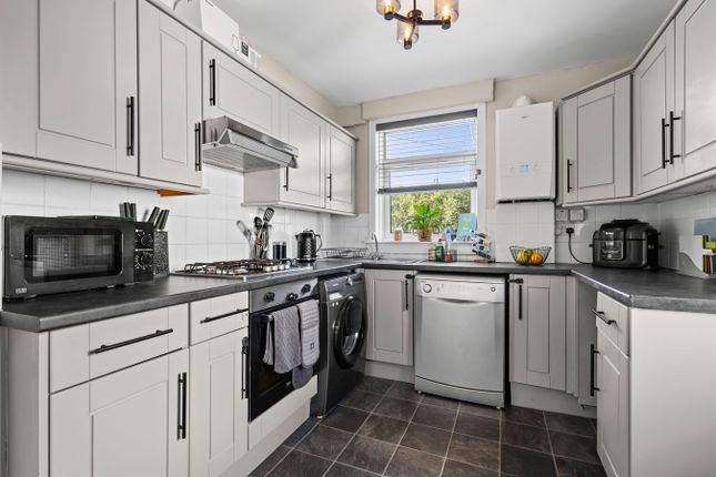 85, 85 Treeswoodhead Road, Kilmarnock photo 3
