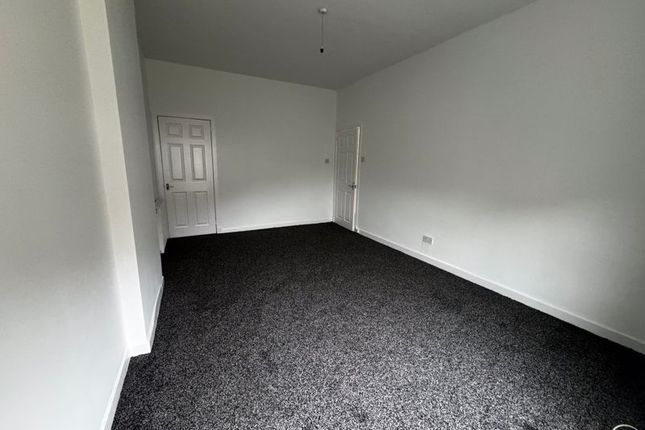 65, Dryburn Avenue, Glasgow photo 5
