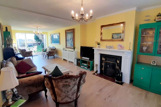 Detached house for sale in Quainton Road, Waddesdon, Aylesbury