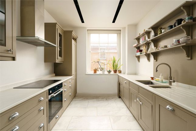 29, Cumberland Terrace, London photo 4
